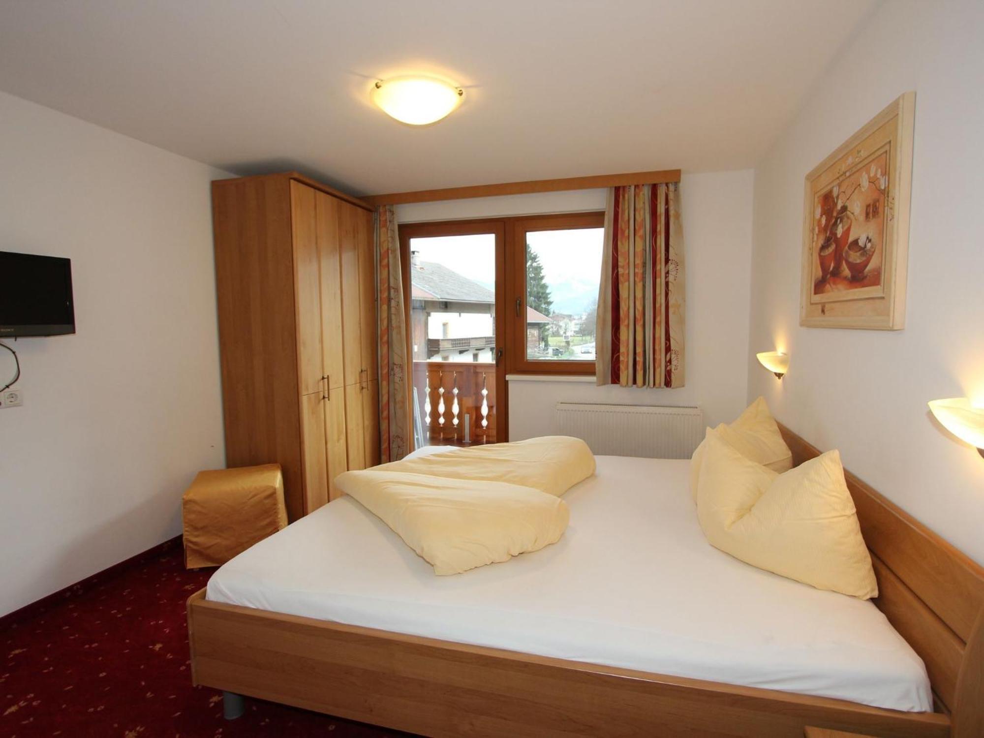 Holiday Flat In Uderns Near The Ski Area Екстериор снимка