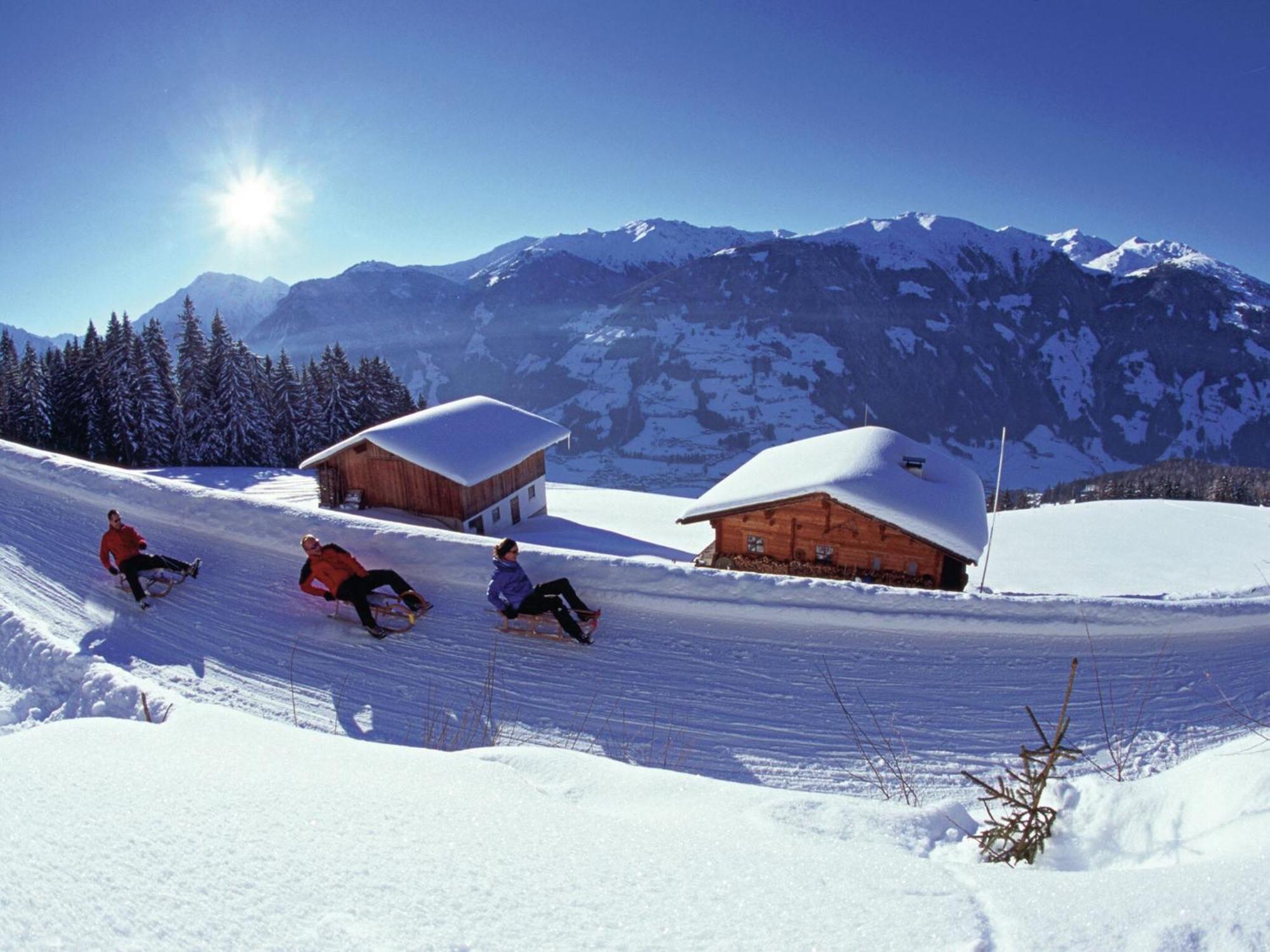 Holiday Flat In Uderns Near The Ski Area Екстериор снимка