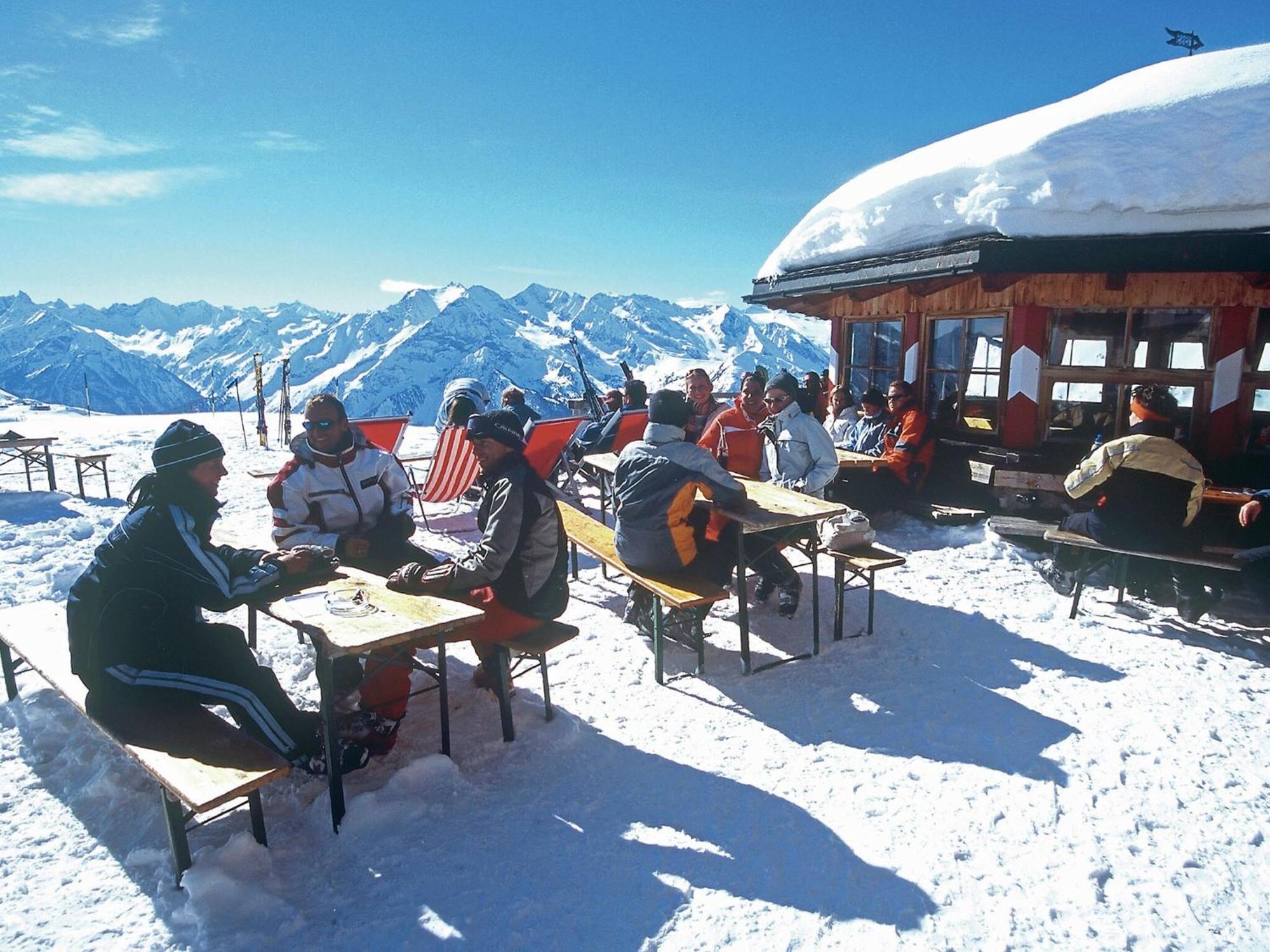 Holiday Flat In Uderns Near The Ski Area Екстериор снимка